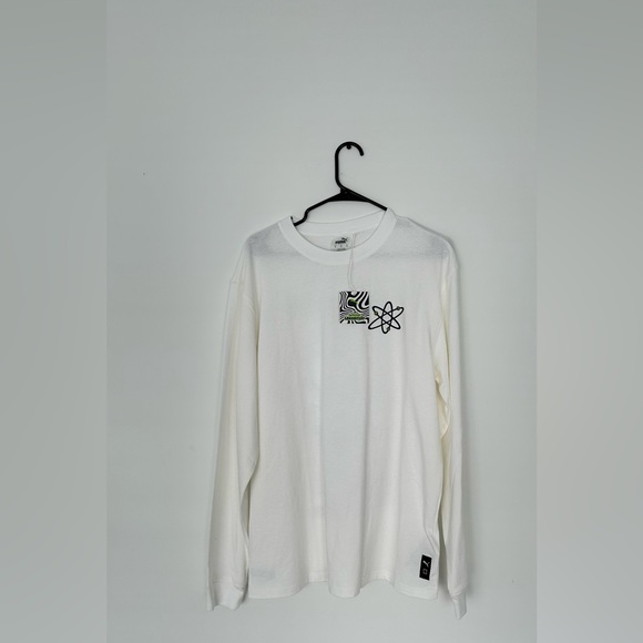 PUMA X DEXTER'S LABORATORY MEN'S BASKETBALL LONG SLEEVE TEE - Picture 6 of 6